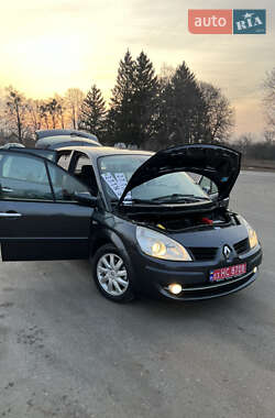 Минивэн Renault Scenic 2007 в Валках