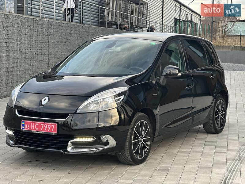 Минивэн Renault Scenic 2013 в Луцке