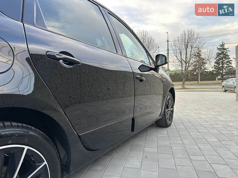 Минивэн Renault Scenic 2013 в Луцке
