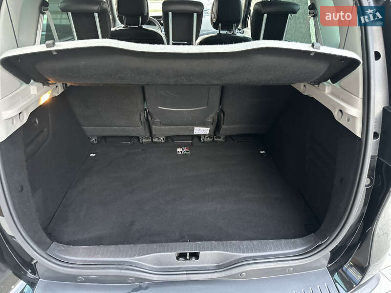 Минивэн Renault Scenic 2013 в Луцке