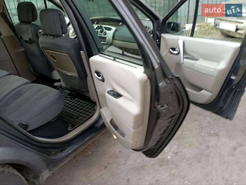 Минивэн Renault Scenic 2006 в Черкассах