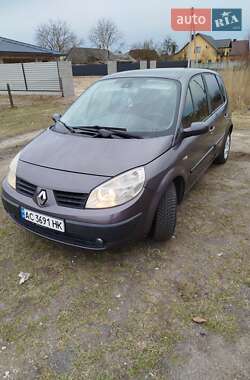 Минивэн Renault Scenic 2004 в 