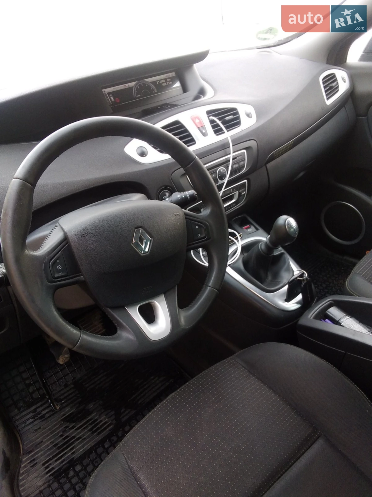 2010 Renault Scenic - мініатюра 4