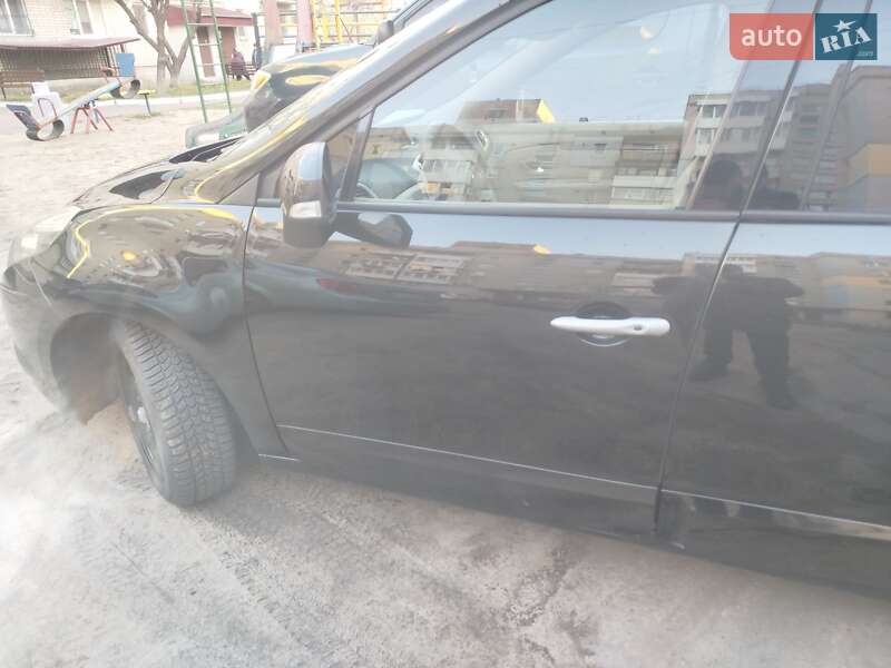 Минивэн Renault Scenic 2010 в Коростене