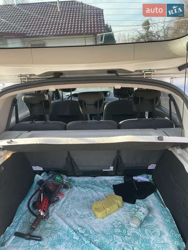Минивэн Renault Scenic 2011 в Каменке-Бугской