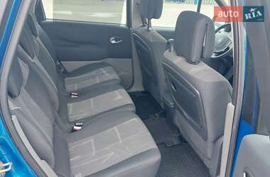 Минивэн Renault Scenic 2005 в 