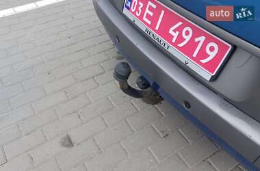 Минивэн Renault Scenic 2005 в 
