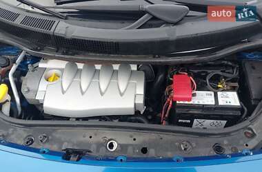 Минивэн Renault Scenic 2005 в 