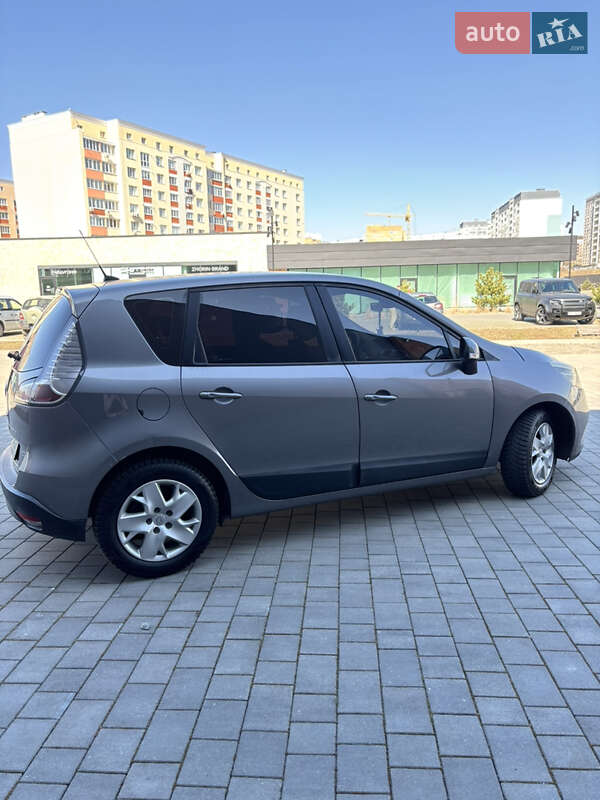 Мінівен Renault Scenic 2012 в Хмельницькому