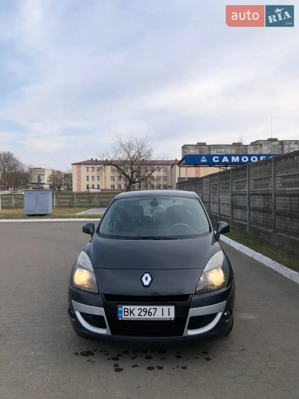 В продажі Сценік 3, 2010 року Авто у гарному стані кожен день на ходу, продаж у зв'язку з купівлею другого авто.Торг присутній