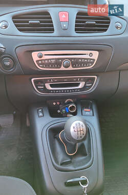 Мінівен Renault Scenic 2009 в 