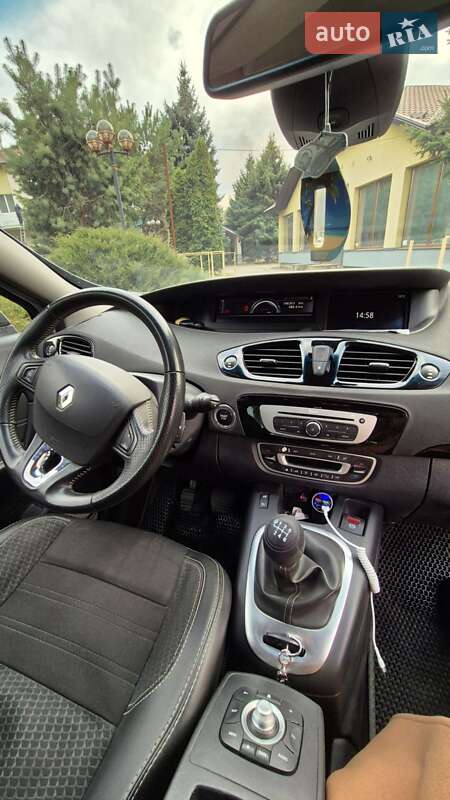 Мінівен Renault Scenic 2015 в Новомосковську