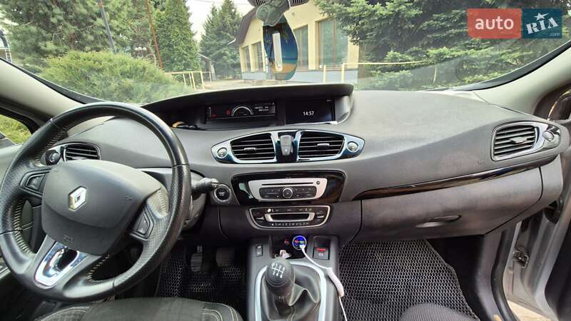 Мінівен Renault Scenic 2015 в Новомосковську
