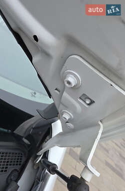 Минивэн Renault Scenic 2009 в 