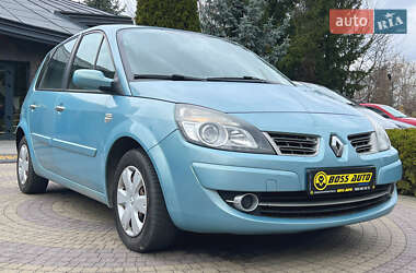 Минивэн Renault Scenic 2009 в 