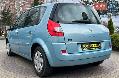 Минивэн Renault Scenic 2009 в 