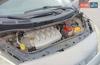 Минивэн Renault Scenic 2005 в 