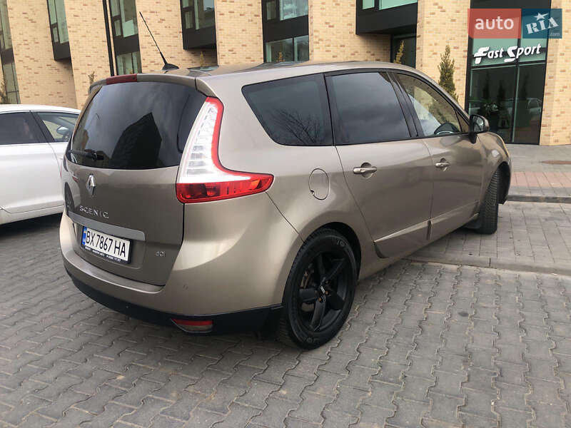 Мінівен Renault Scenic 2010 в Хмельницькому