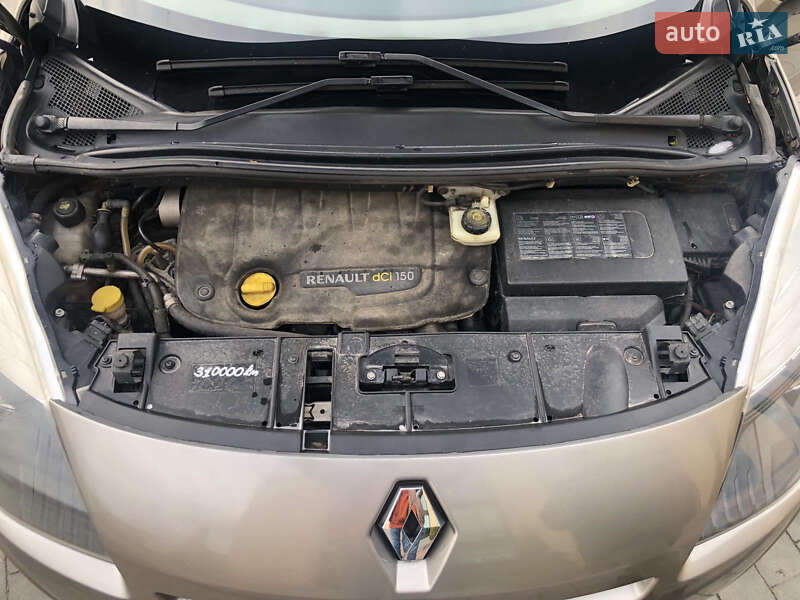Мінівен Renault Scenic 2010 в Хмельницькому