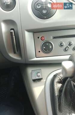 Минивэн Renault Scenic 2008 в 
