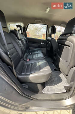 Минивэн Renault Scenic 2008 в 