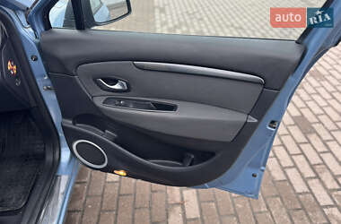 Минивэн Renault Scenic 2010 в 