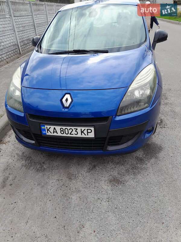 AUTO.RIA – Продажа Рено Сценик бу: купить Renault Scenic в