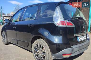 Мінівен Renault Scenic 2012 в 