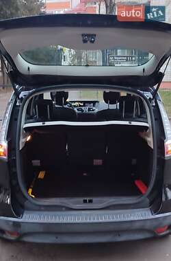 Мінівен Renault Scenic 2012 в 