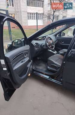 Мінівен Renault Scenic 2012 в 