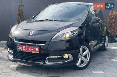 Минивэн Renault Scenic 2013 в 