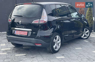 Минивэн Renault Scenic 2013 в 