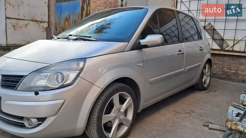 Renault Scenic