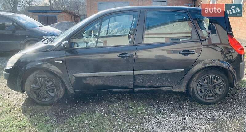 Минивэн Renault Scenic 2006 в Калиновке