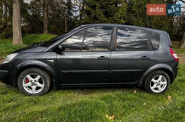 Минивэн Renault Scenic 2006 в 