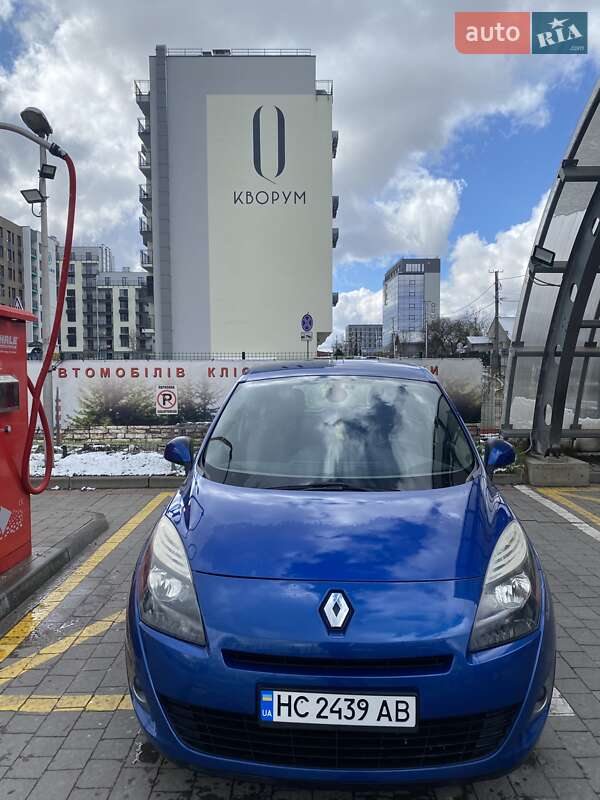 Renault Scenic 2011