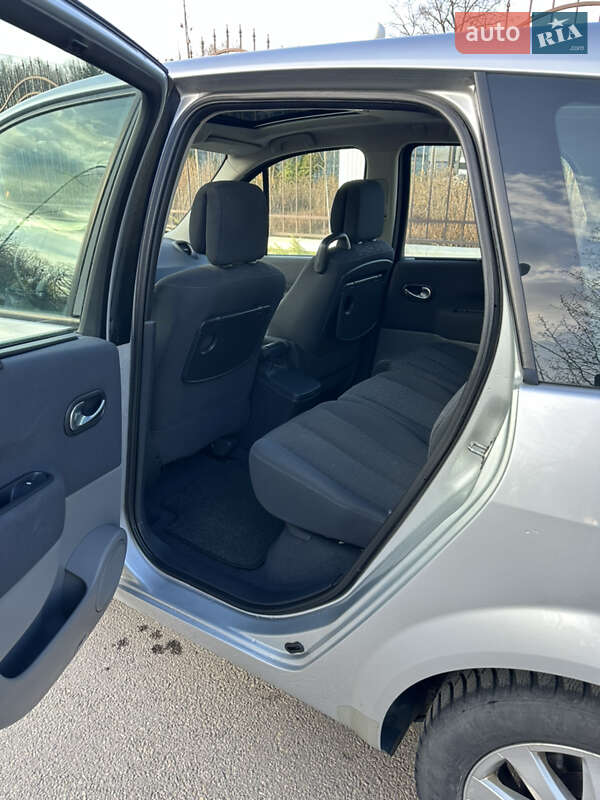 Минивэн Renault Scenic 2007 в Виннице