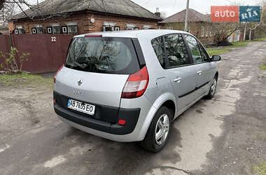 Минивэн Renault Scenic 2004 в 