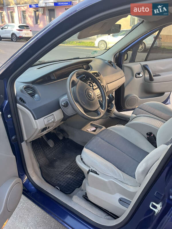 Минивэн Renault Scenic 2005 в Полтаве