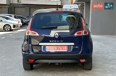 Минивэн Renault Scenic 2009 в 