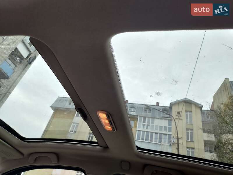 Минивэн Renault Scenic 2004 в Пустомытах