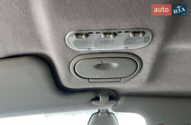 Минивэн Renault Scenic 2005 в 