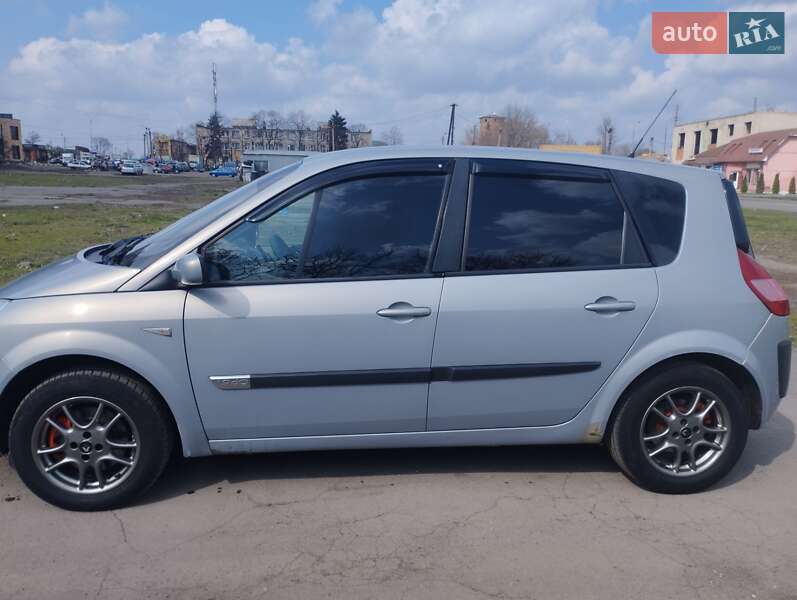 Минивэн Renault Scenic 2004 в Харькове
