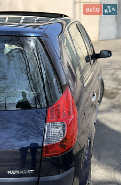 Минивэн Renault Scenic 2008 в 