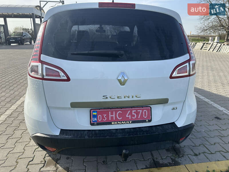 Мінівен Renault Scenic 2011 в Радехові