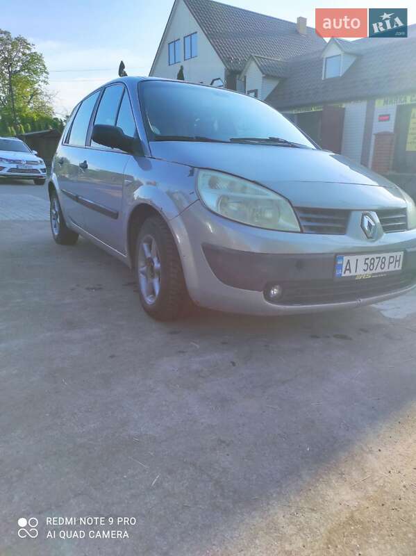 Минивэн Renault Scenic 2005 в Киеве