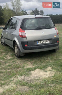 Минивэн Renault Scenic 2005 в 