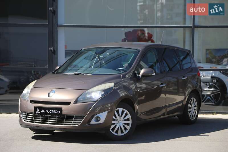 Универсал Renault Scenic 2009 в 