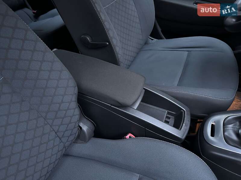 Мінівен Renault Scenic 2010 в Запоріжжі