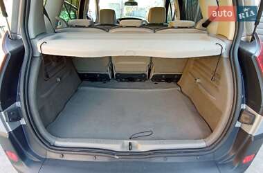 Минивэн Renault Scenic 2005 в 